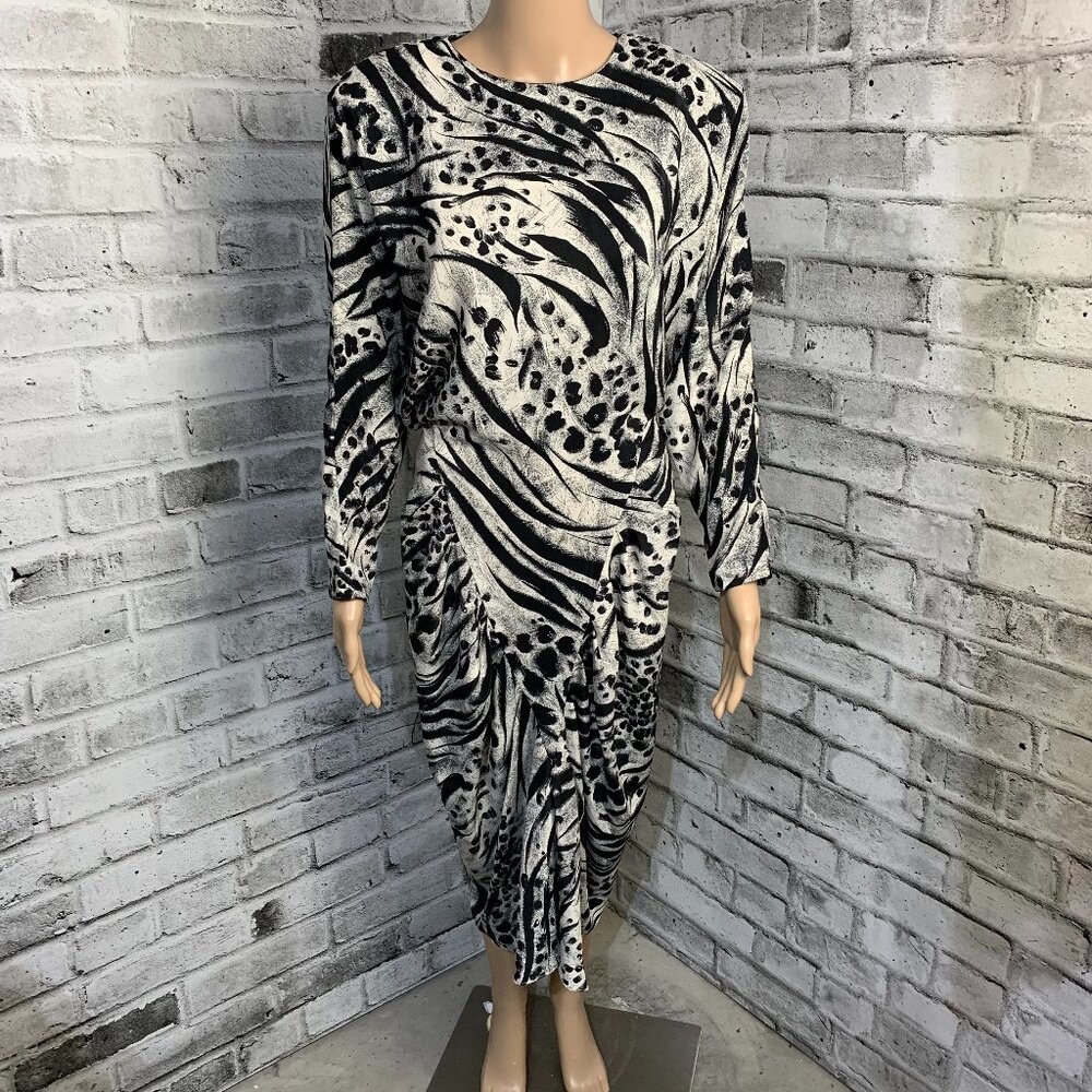 Vintage Animal Print Dress 7 Black White Chiffon Long Dolman Sleeve Corset Skirt